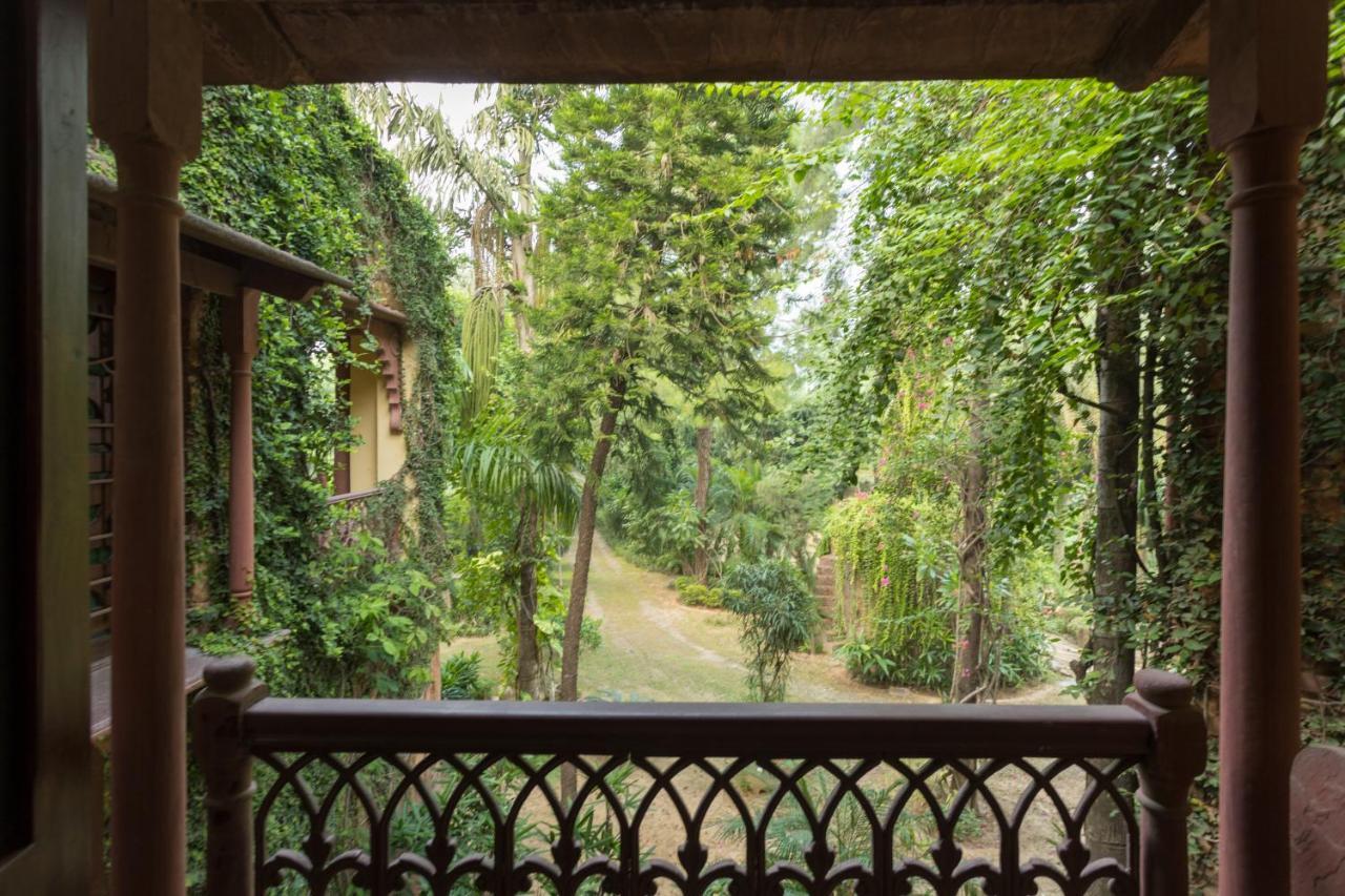 Hostie Chinar Haveli - Heritage Home With Pool, גורגאון מראה חיצוני תמונה