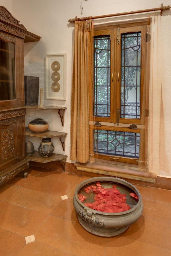 Hostie Chinar Haveli - Heritage Home With Pool, גורגאון מראה חיצוני תמונה