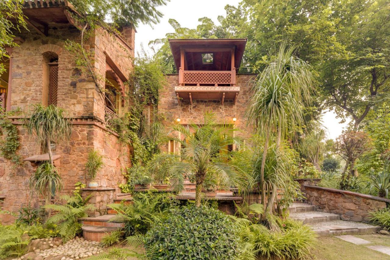 Hostie Chinar Haveli - Heritage Home With Pool, גורגאון מראה חיצוני תמונה