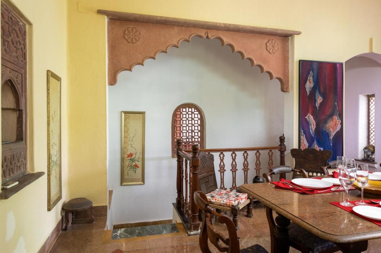 Hostie Chinar Haveli - Heritage Home With Pool, גורגאון מראה חיצוני תמונה