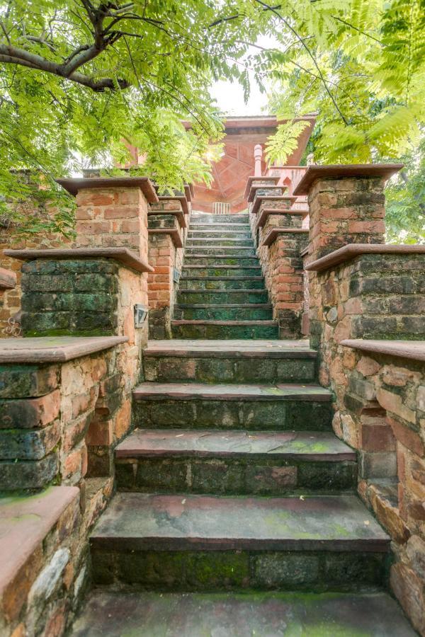 Hostie Chinar Haveli - Heritage Home With Pool, גורגאון מראה חיצוני תמונה