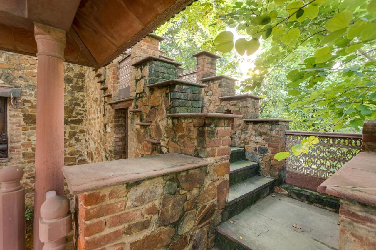 Hostie Chinar Haveli - Heritage Home With Pool, גורגאון מראה חיצוני תמונה