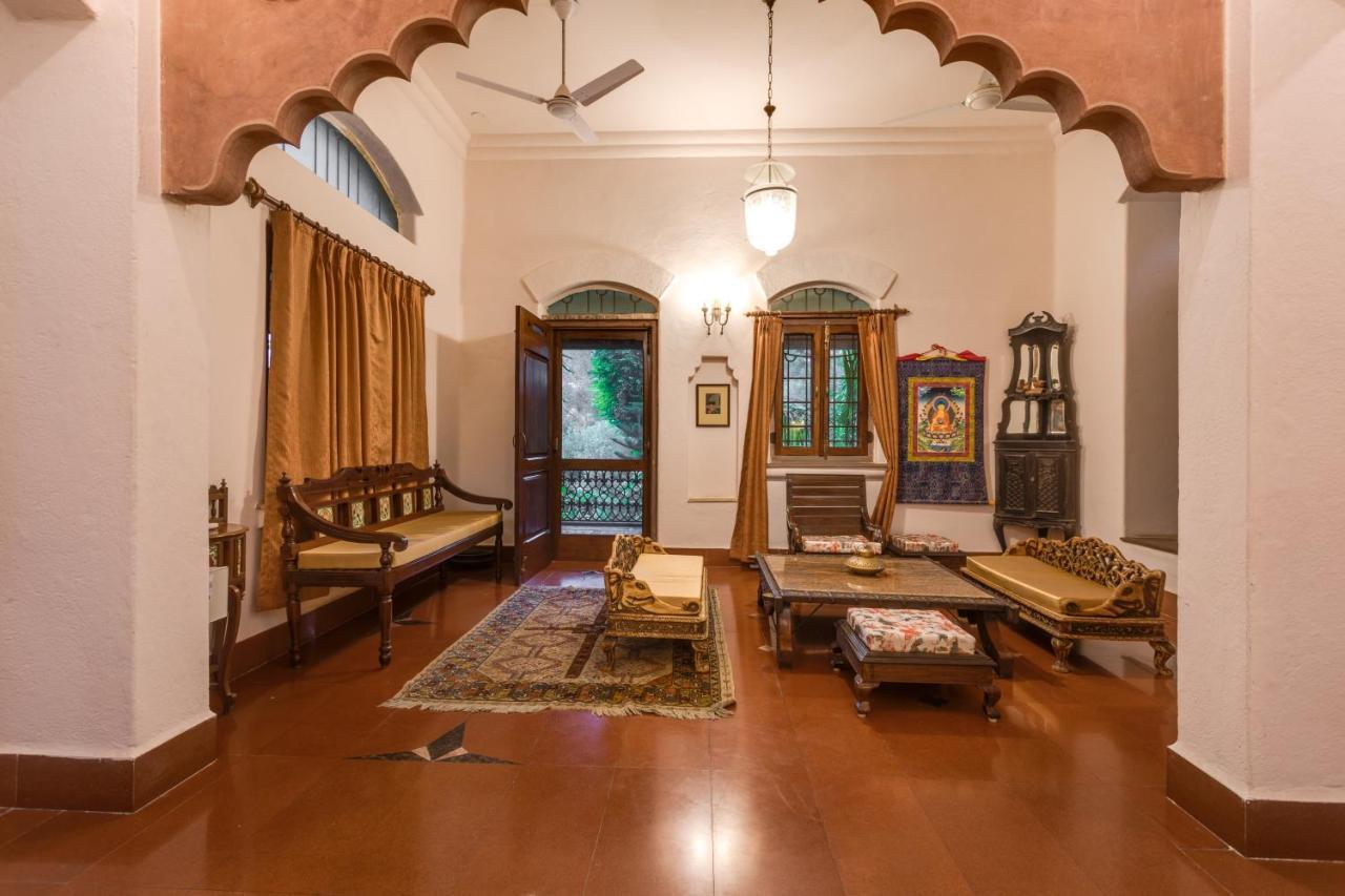Hostie Chinar Haveli - Heritage Home With Pool, גורגאון מראה חיצוני תמונה