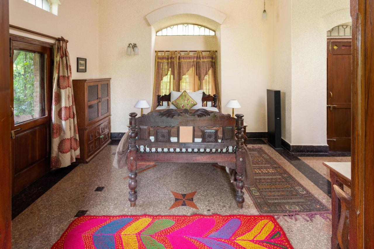 Hostie Chinar Haveli - Heritage Home With Pool, גורגאון מראה חיצוני תמונה