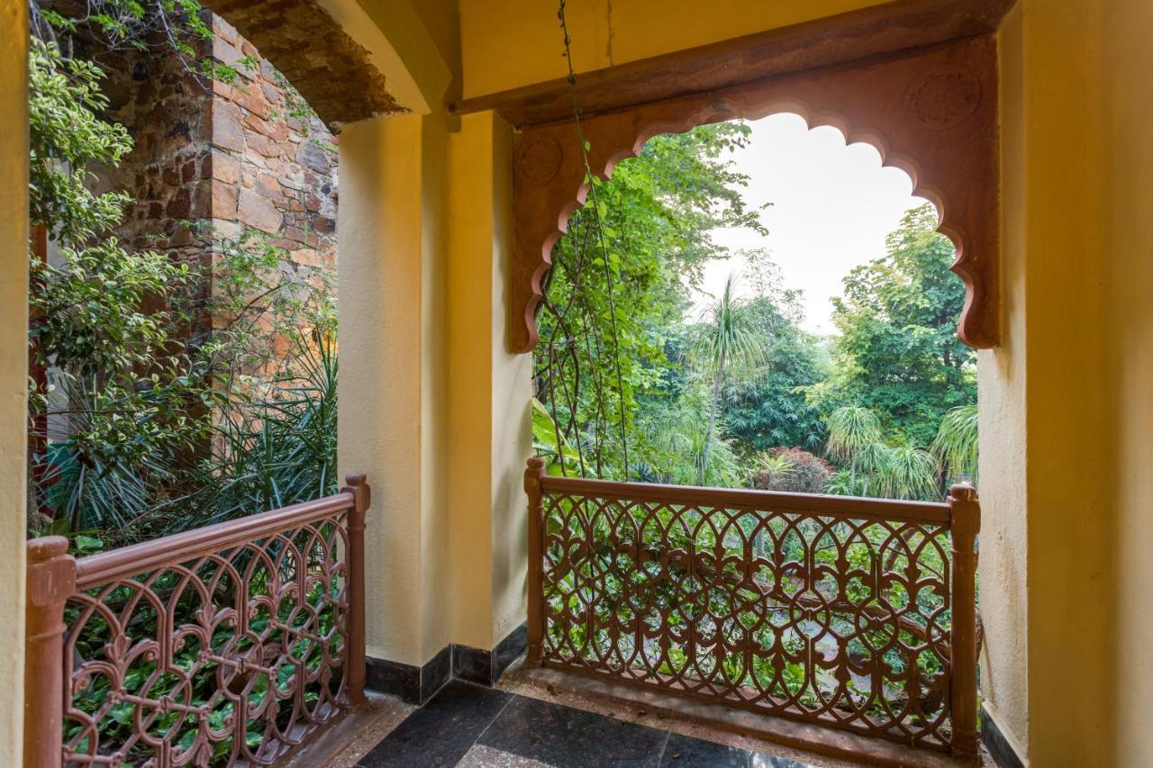 Hostie Chinar Haveli - Heritage Home With Pool, גורגאון מראה חיצוני תמונה